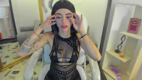 Snapshot of dakotababy_ chatting on 05-19-26, 01:56 Dakota Baby online show from 05-19-26, 01:56