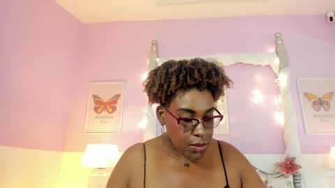 Snapshot of dakotasexshow2 chatting on 12-10-24, 10:58 Dakota Sex Show online show from 12-10-24, 10:58