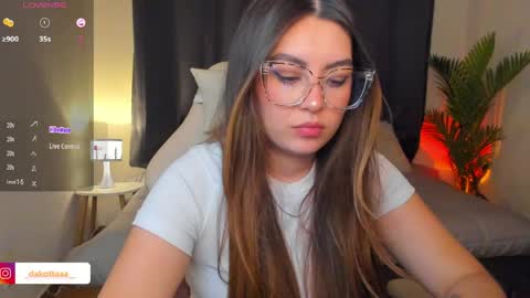 dakottaa__ online show from 04-09-26, 11:43