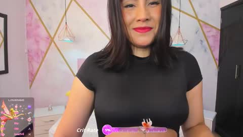 Snapshot of dalas_sr chatting on 09-11-25, 02:28 Liz online show from 09-11-25, 02:28