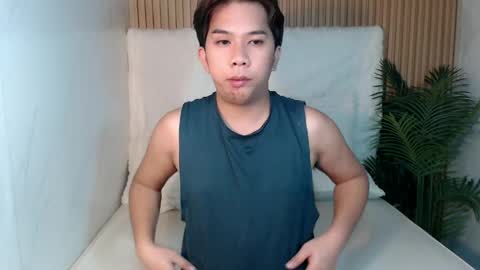 Snapshot of dale_xox23 chatting on 05-17-26, 10:28 Dale online show from 05-17-26, 10:28