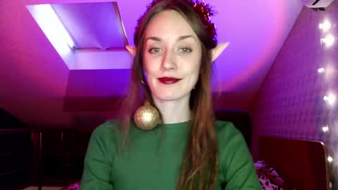 Dalia  online show from 12-22-24, 10:28