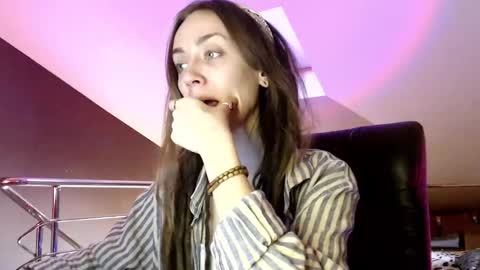 Dalia  online show from 01-11-25, 10:51