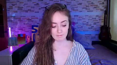 Snapshot of dalia_peach chatting on 02-23-26, 11:07 Dalia online show from 02-23-26, 11:07