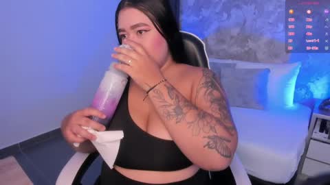 D A L I A  online show from 06-05-26, 07:41