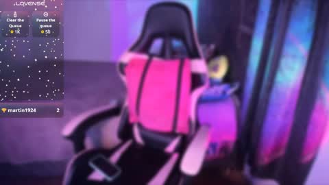 Dalia April online show from 04-08-26, 01:05