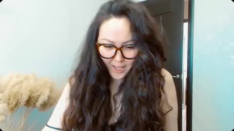 Snapshot of dalidayes chatting on 10-14-25, 07:20 Dali online show from 10-14-25, 07:20