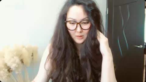 Snapshot of dalidayes chatting on 11-29-25, 07:11 Dali online show from 11-29-25, 07:11