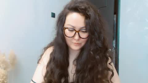 Snapshot of dalidayes chatting on 07-05-26, 04:41 Dali online show from 07-05-26, 04:41
