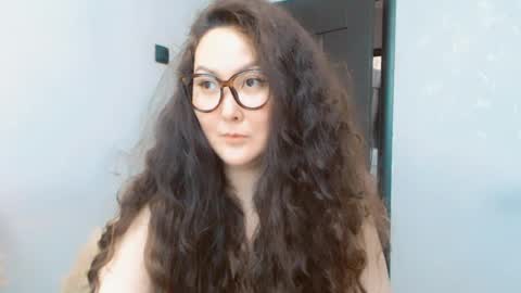 Snapshot of dalidayes chatting on 07-13-26, 08:17 Dali online show from 07-13-26, 08:17