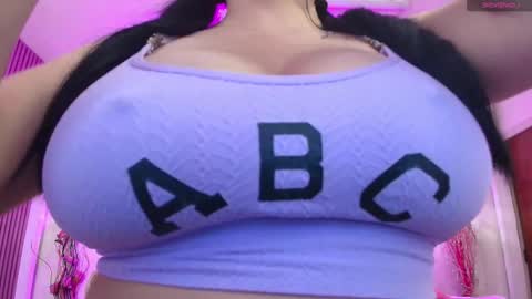 Snapshot of daliia_ chatting on 10-14-25, 01:23 Daliia online show from 10-14-25, 01:23