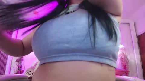 Snapshot of daliia_ chatting on 10-16-25, 01:23 Daliia online show from 10-16-25, 01:23