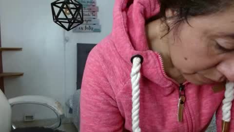 Dalila online show from 10-12-25, 01:54