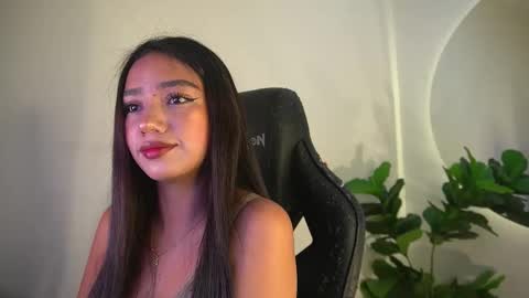 Dalila  online show from 04-11-26, 12:04