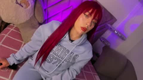 Snapshot of dalila_thoms chatting on 12-22-24, 10:38 Dalila online show from 12-22-24, 10:38