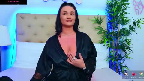 daliyaa_ online show from 09-17-25, 12:18