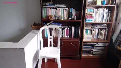 Snapshot of daliygala chatting on 01-08-25, 01:09 JamesDali online show from 01-08-25, 01:09