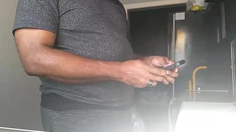 Snapshot of dallas_goodbar_nyc chatting on 02-26-25, 07:16 Dallas Goodbar online show from 02-26-25, 07:16