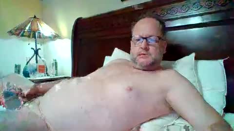Snapshot of dallastxguy74 chatting on 10-28-25, 02:53 dallastxguy74 online show from 10-28-25, 02:53