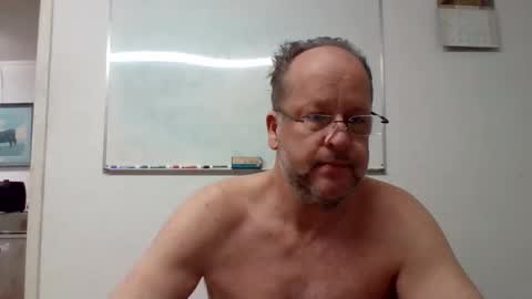 Snapshot of dallastxguy74 chatting on 11-28-25, 04:48 dallastxguy74 online show from 11-28-25, 04:48