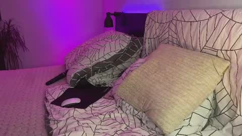 dalmatian_girl online show from 04-10-26, 07:29