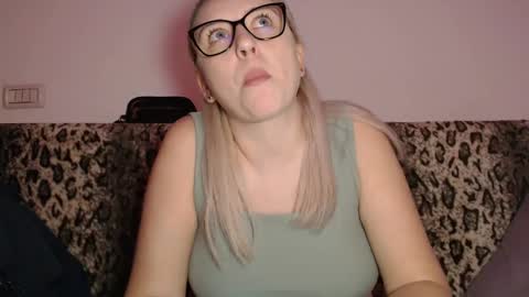 Maria online show from 12-22-24, 08:58