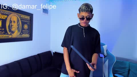 Snapshot of damar_felipe chatting on 01-20-25, 03:48 damar_felipe online show from 01-20-25, 03:48