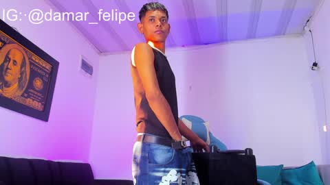 Snapshot of damar_felipe chatting on 01-22-25, 11:56 damar_felipe online show from 01-22-25, 11:56
