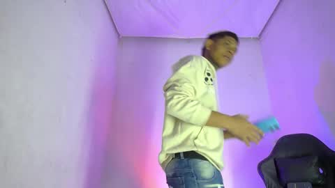 damar_felipe online show from 12-04-25, 07:44