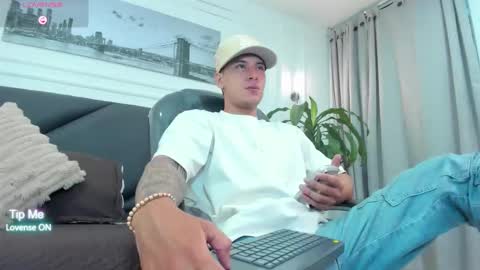 DAMIAN online show from 11-12-25, 11:21