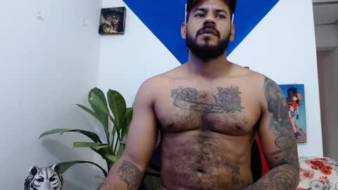 damian64436171 online show from 01-04-25, 09:41