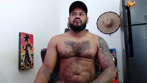 damian64436171 online show from 04-28-26, 05:07