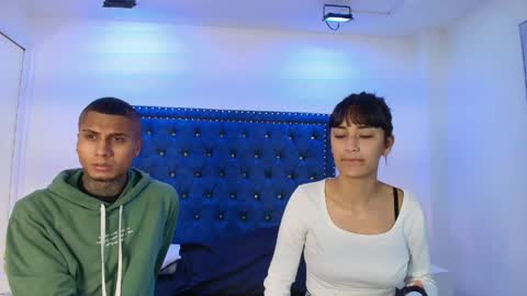 Snapshot of damian_and_roxanne chatting on 06-09-26, 12:39 DAMIAN AND ROXANNE. online show from 06-09-26, 12:39