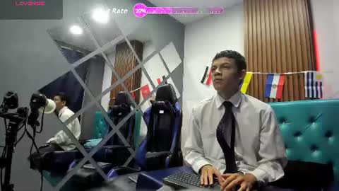 mike online show from 07-08-26, 03:22