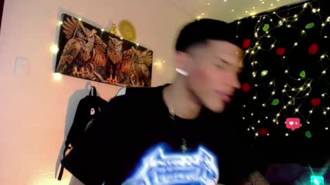 Damian online show from 12-28-24, 08:58