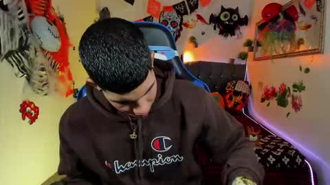 Damian online show from 10-25-25, 03:14