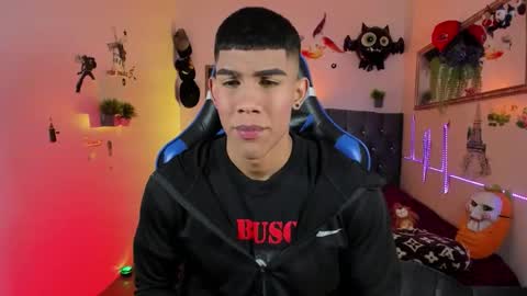 Damian online show from 11-03-25, 03:08