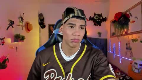 Damian online show from 11-07-25, 04:12