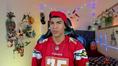 Damian online show from 11-20-25, 03:18