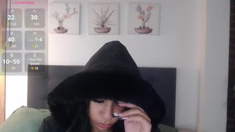 Snapshot of damian_n_lissa chatting on 12-22-25, 07:44 damian_n_lissa online show from 12-22-25, 07:44