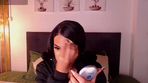 Snapshot of damian_n_lissa chatting on 01-06-26, 01:53 damian_n_lissa online show from 01-06-26, 01:53