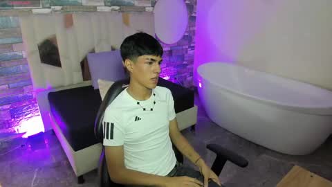 damian_tay online show from 05-02-26, 03:11