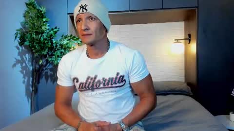 Snapshot of damiancavalli chatting on 07-25-26, 11:41 Damian online show from 07-25-26, 11:41