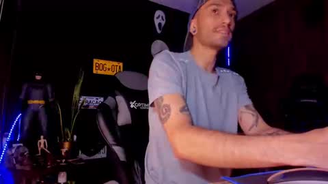 Daamiancox online show from 03-06-25, 08:27