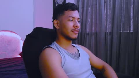 instagram damiannreed. online show from 03-27-26, 02:17