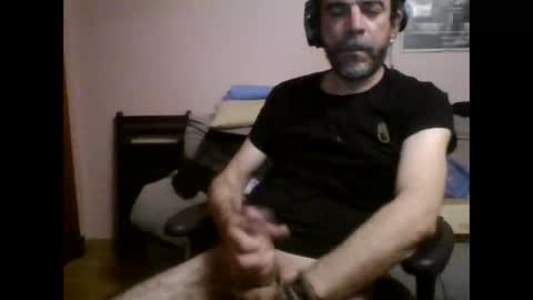 Snapshot of damianour chatting on 09-21-25, 11:39 damianour online show from 09-21-25, 11:39