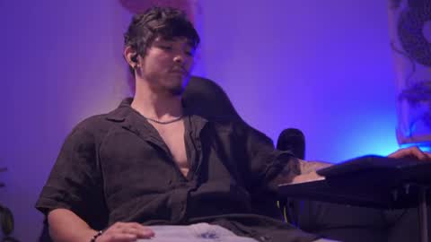 insta damn8   --------  online show from 03-09-25, 12:21