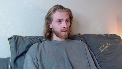 damien_diamond online show from 01-25-25, 03:52