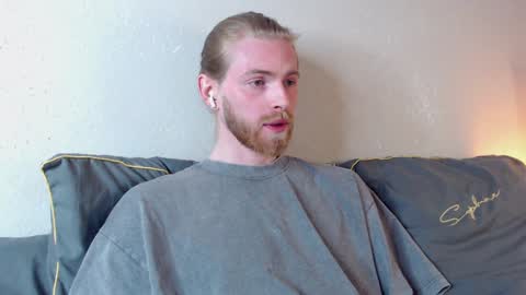 damien_diamond online show from 01-25-25, 06:57
