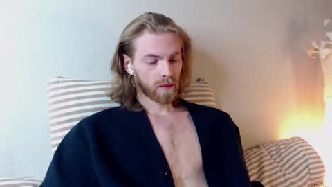 damien_diamond online show from 02-20-25, 01:25